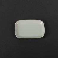 Блюдце прямоугольное на ножке 85х130мм Helios HR1512 фарфор